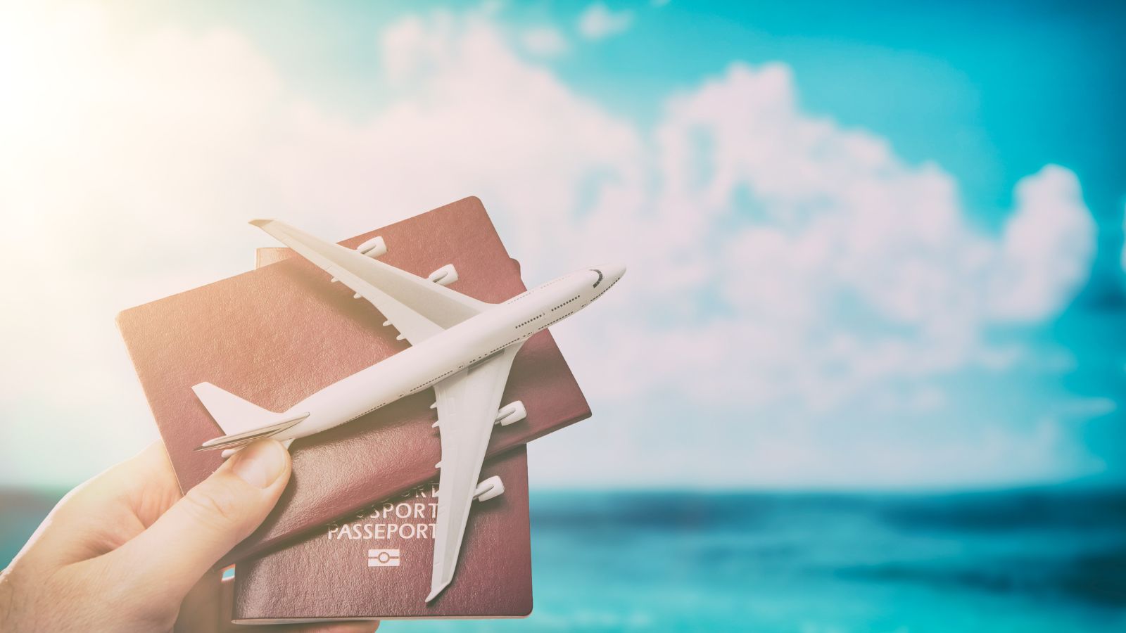 how to enjoy an amazing day trip to Comino